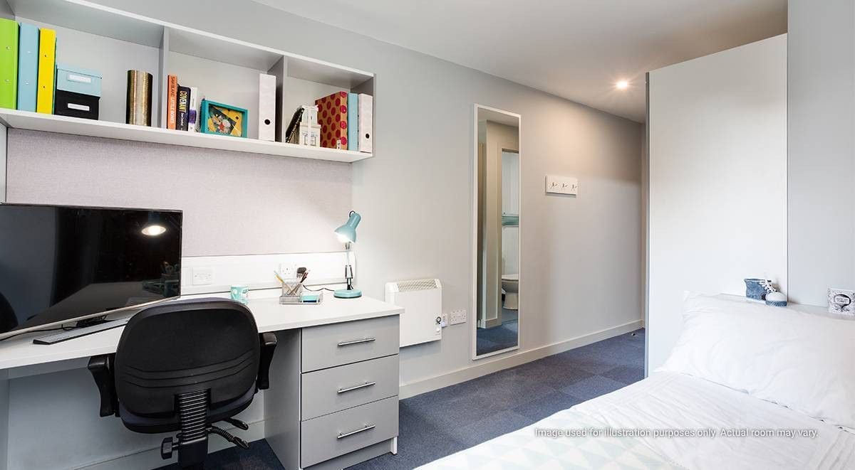 Silver Plus Ensuite